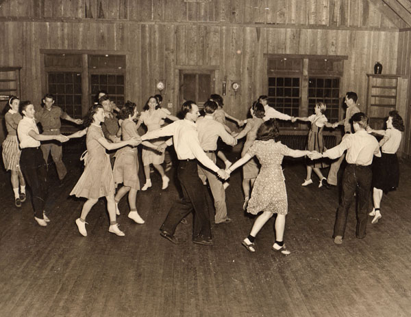 Southern Appalachian Square Dance: A Brief History - Ballad of America